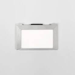 Line 8 Inch LED Light Bar By WAC Lighting